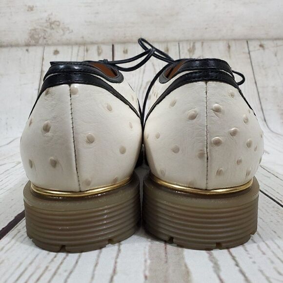 Charlotte Olympia Derby Oxford Womens Size 39 US 9 Ostrich Embossed Leather - Picture 10 of 13